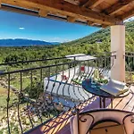 Nice Home In Moscenicka Draga With Wifi 度假居 *