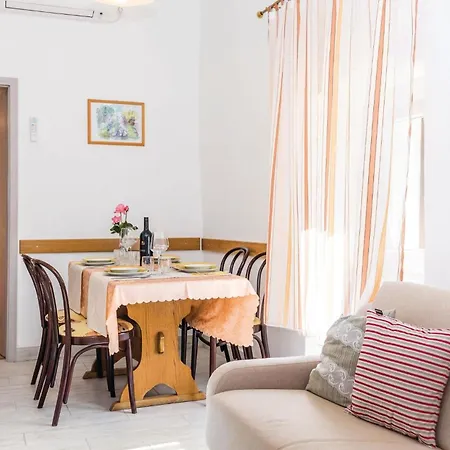 Nice Home In Moscenicka Draga With Wifi Holiday home *