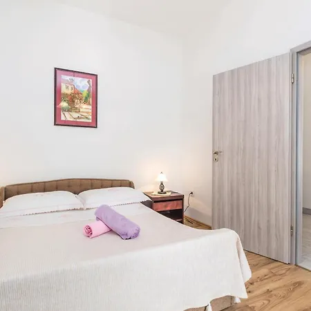 Nice Home In Moscenicka Draga With Wifi